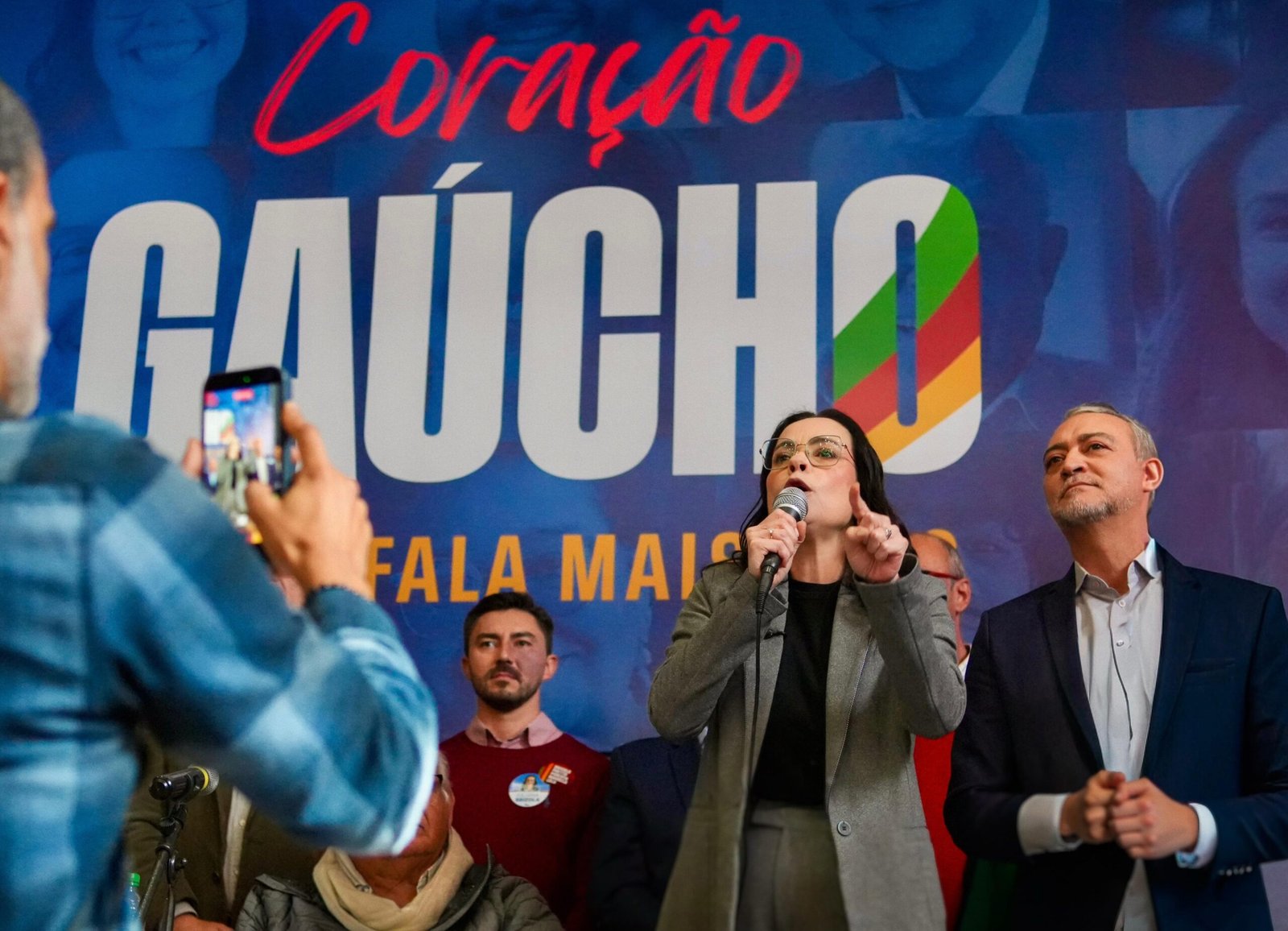 "O Coração Gaúcho nasce como um chamado: para ouvir mais, unir mais e construir mais. Porque quando o povo fala mais alto, o Rio Grande encontra o seu caminho", afirmou Brizola. Crédito: Vitor Vilella